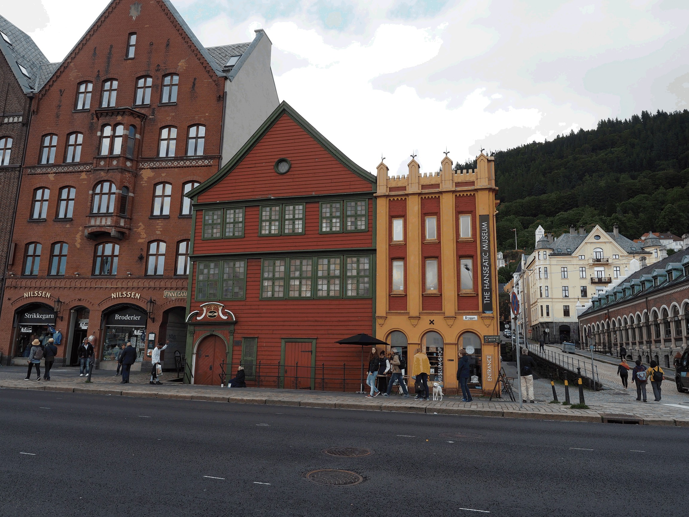 Colour image with 8-bit RGB