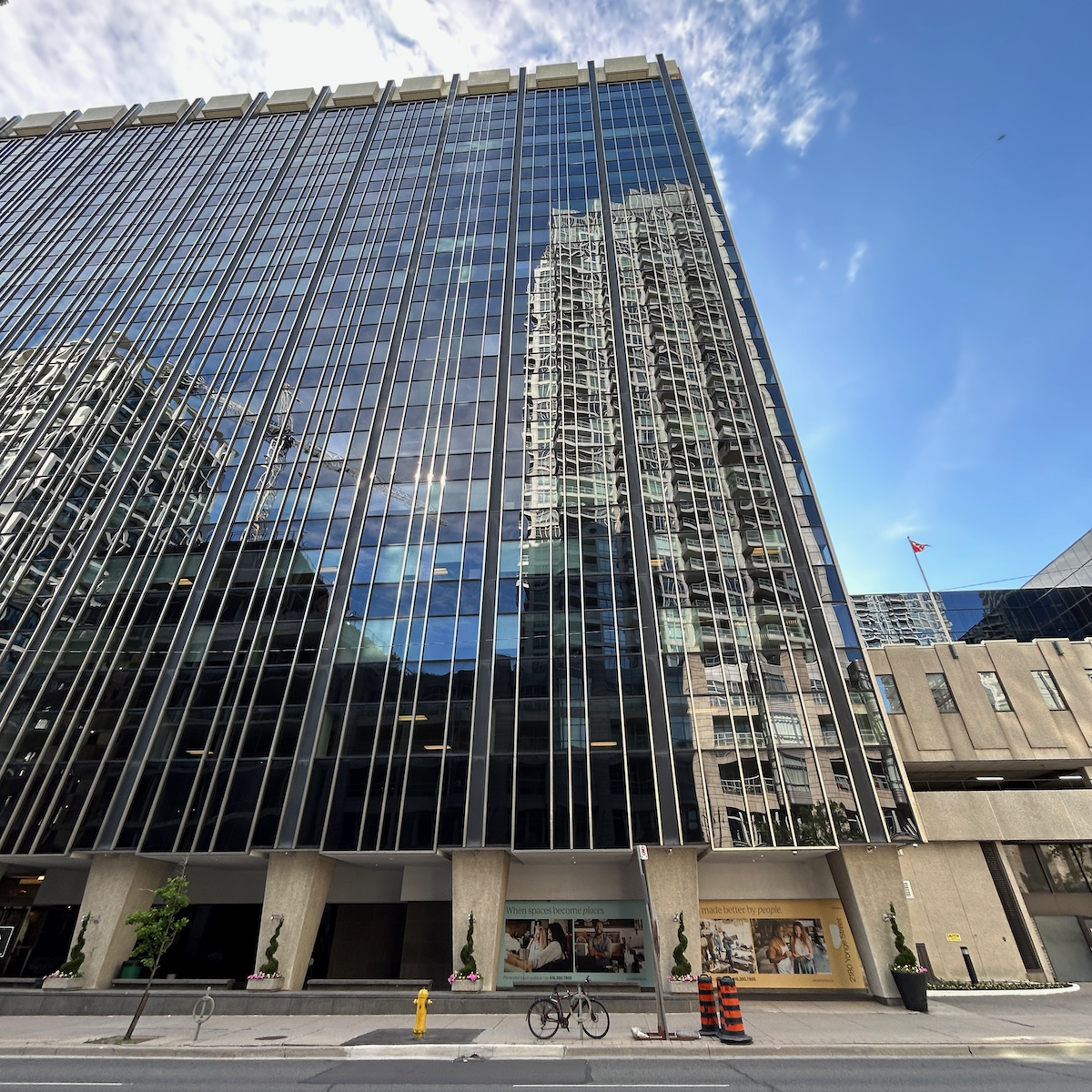 Photographing nondescript buildings can be fun | Crafting Pixels